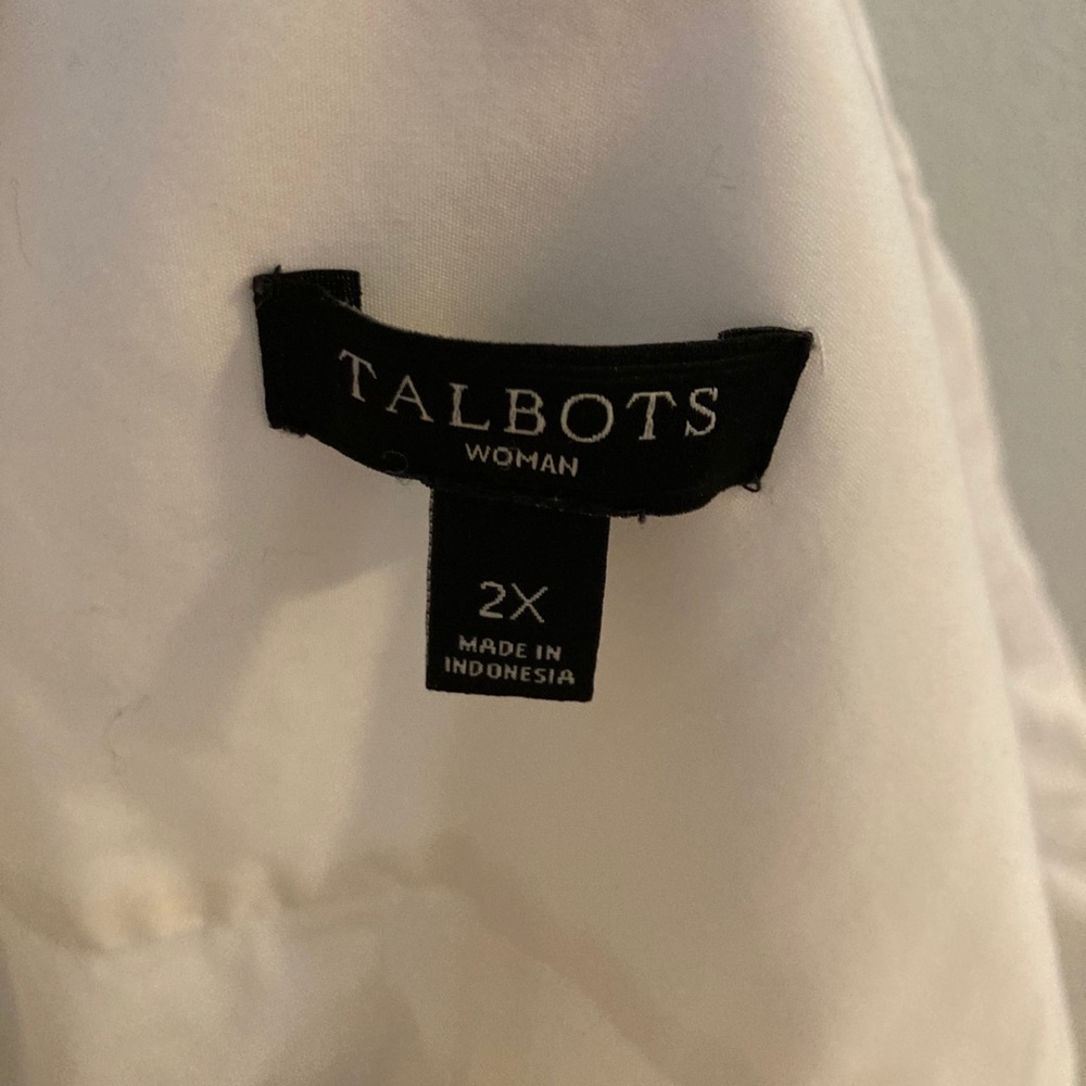 Talbots button down blouse - Picture 3 of 5